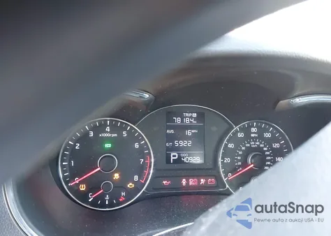 2016 Kia Forte Lx z USA, uszkodzony, nr VIN KNAFK4A67G5516462